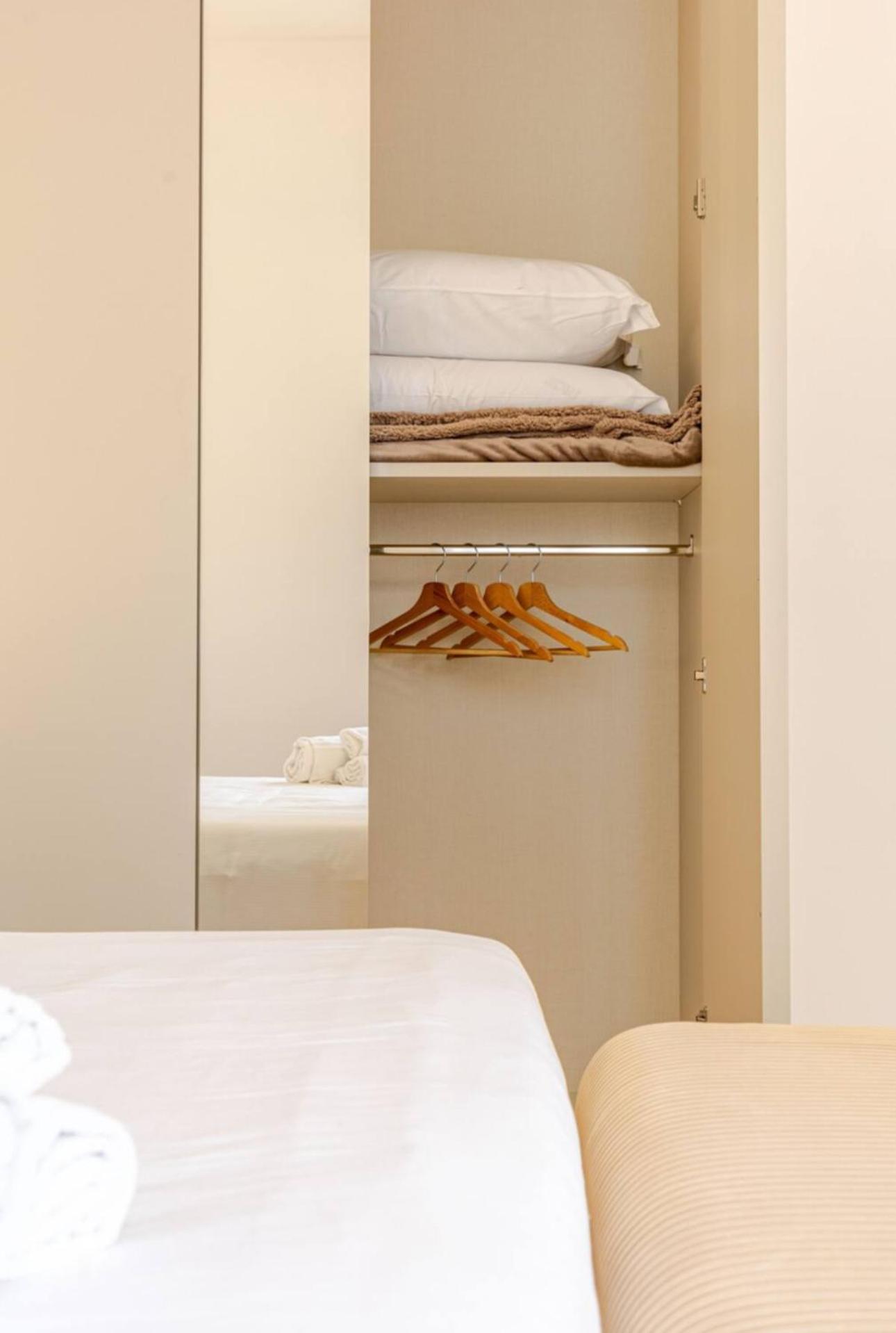 Апартаменты Residenza Camillo - Palermo Centro Экстерьер фото